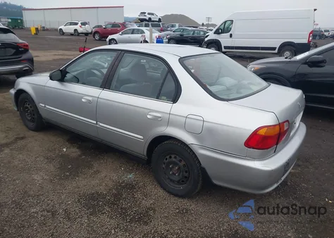 2000 Honda Civic Value Package z USA, uszkodzony, nr VIN 2HGEJ6615YH592686